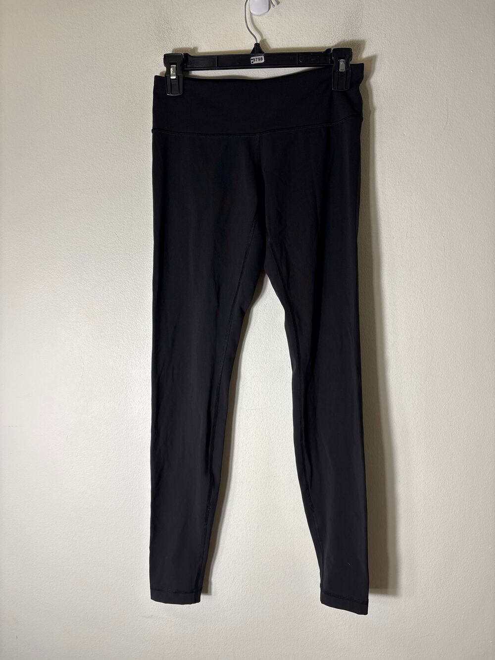 Lululemon True Black Pull On Athetic Leggings Sz 6